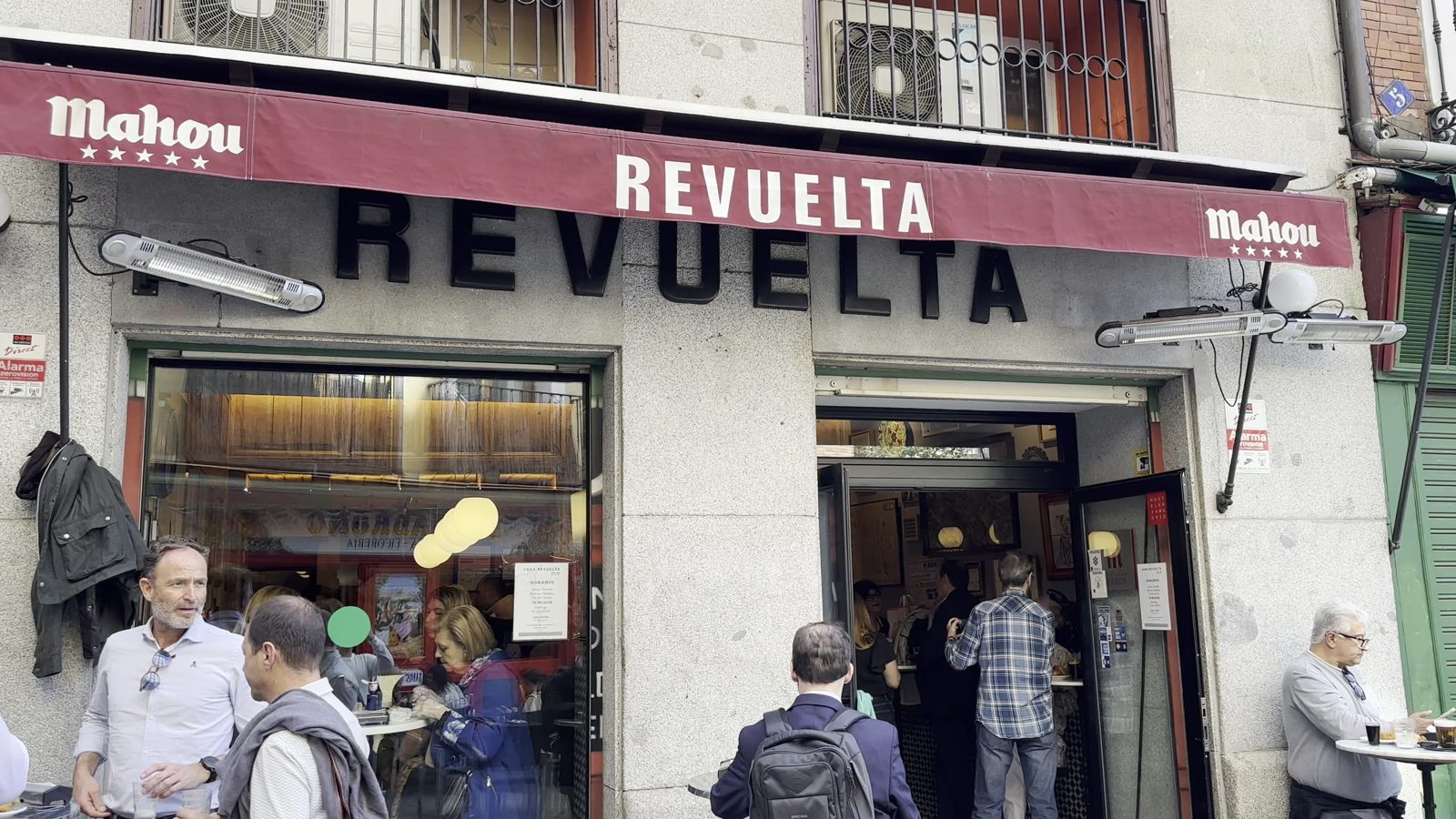 Casa Revuelta